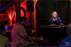 2025-08-15_adriAkustik_-_Hobbithaus-326
